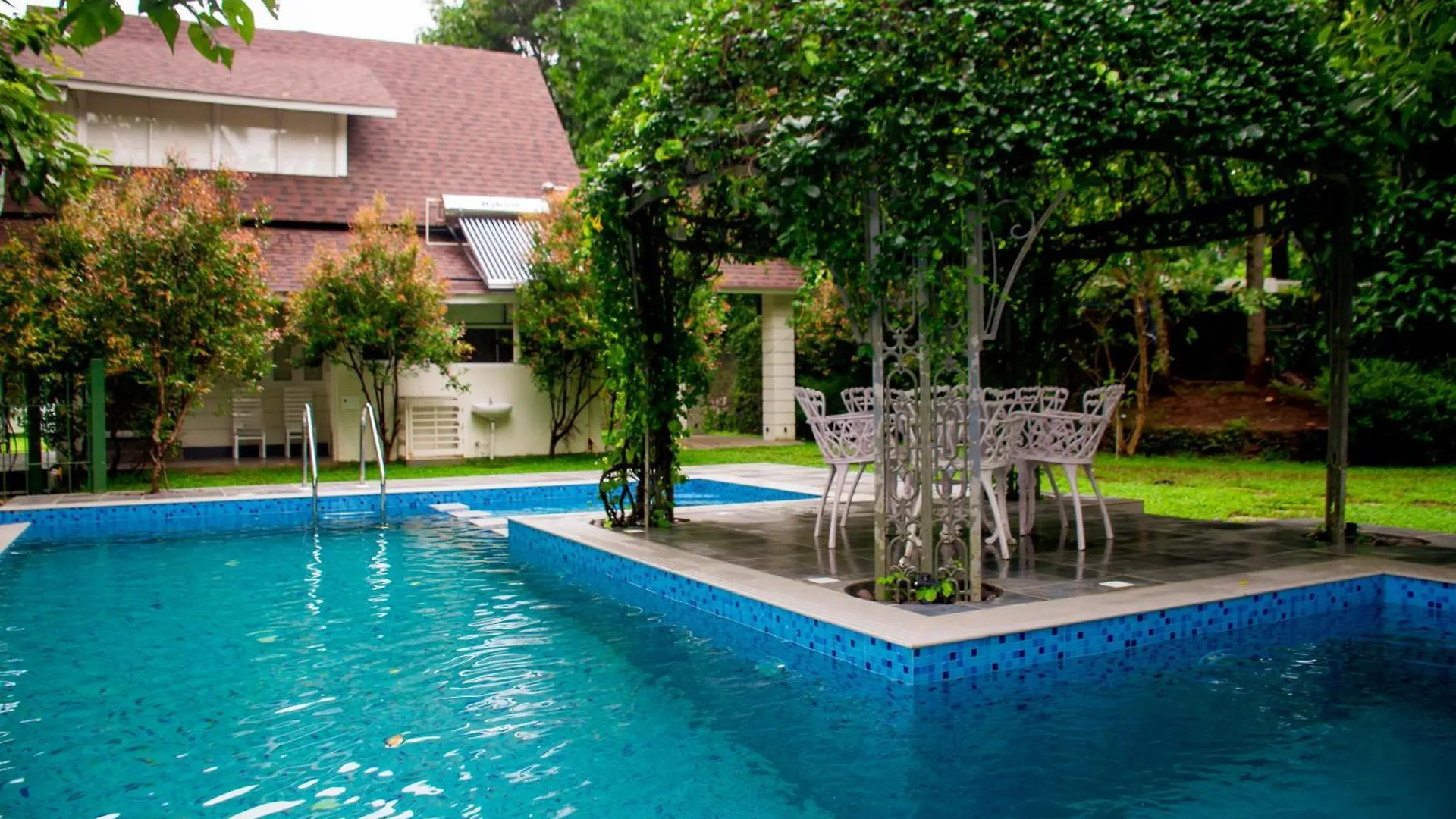 River Wild Holiday Home Athirappilly