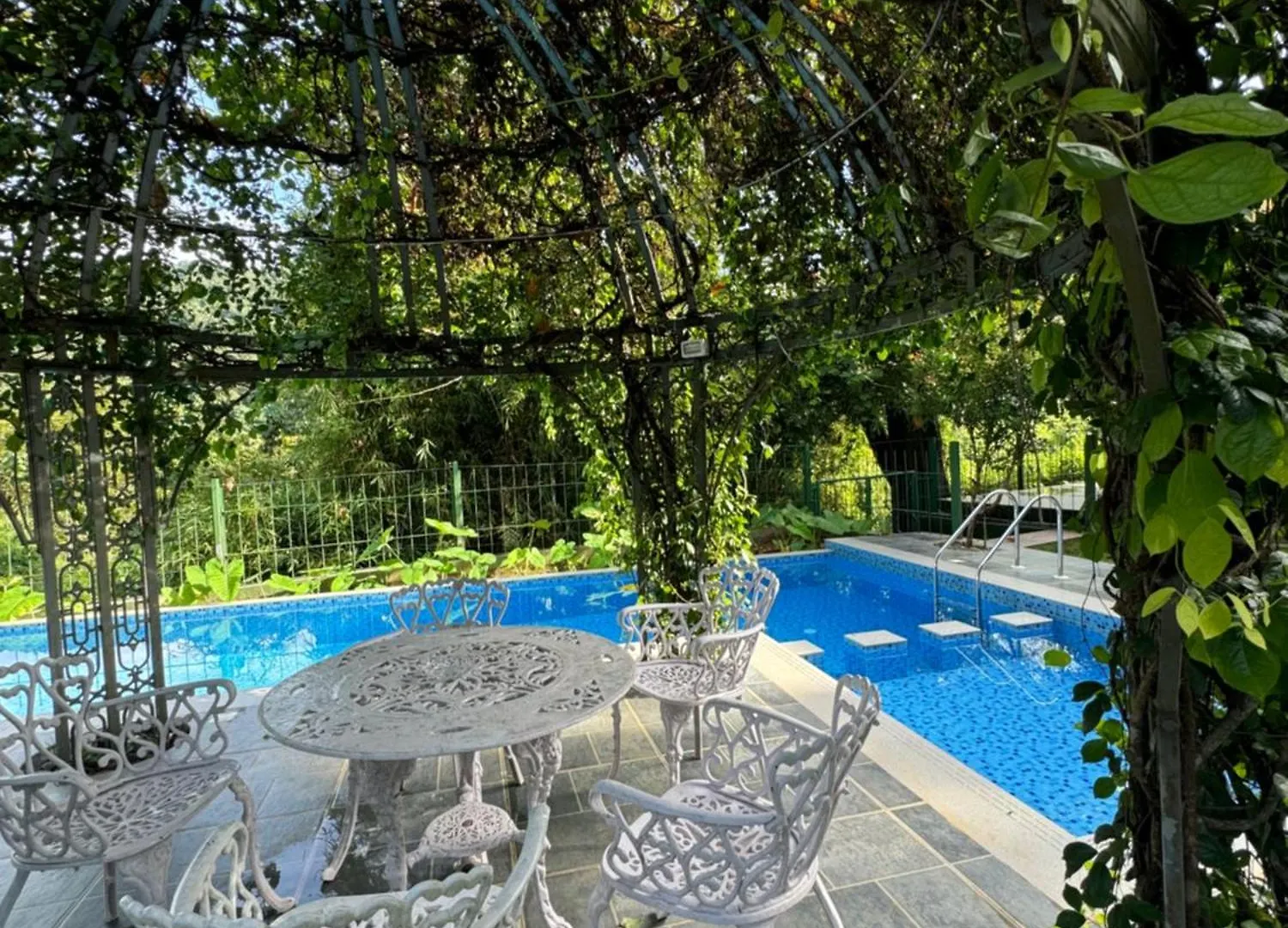 River Wild Holiday Home Athirappilly